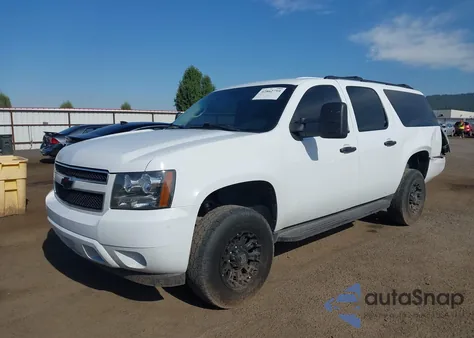 2011 Chevrolet Suburban 2500 Ls z USA, uszkodzony, nr VIN 1GNWKLEG5BR151353